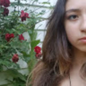 Meet your Posher, Julianna